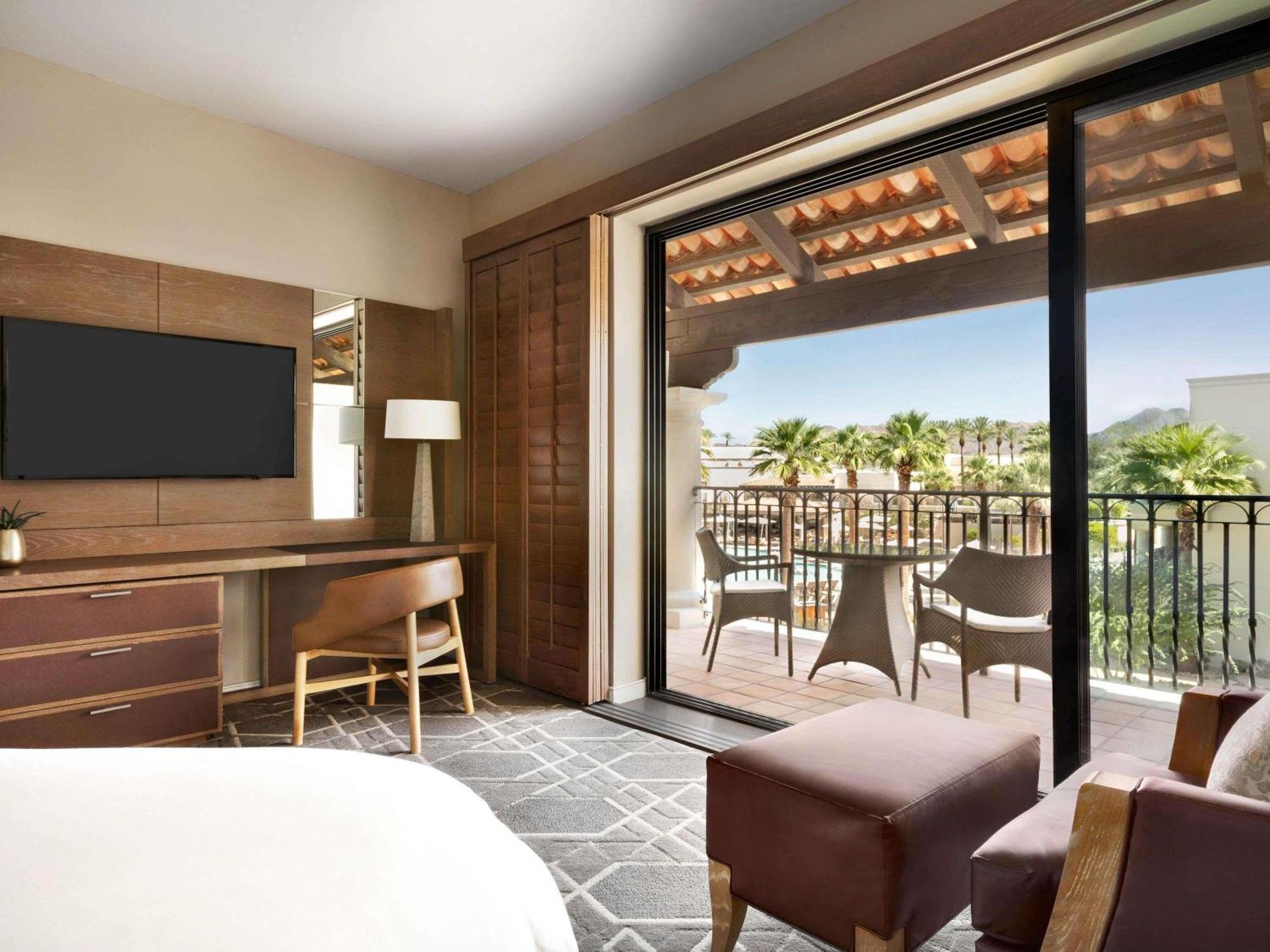 Signature King Room Patio or Balcony Sunset Beach Wing